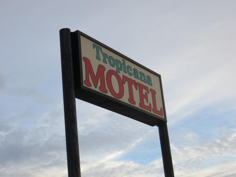 Tropicana Motel Bastrop