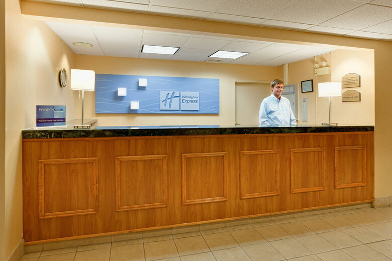 Hotel Holiday Inn Express Southington