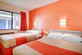 Motel 6 Hartford - Southington