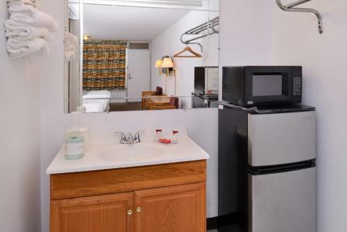 Motel Red Carpet Inn Battleboro