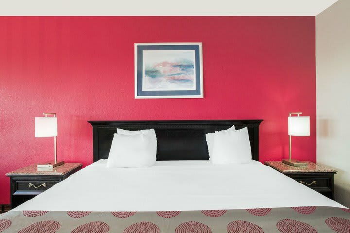 Hotel Ramada Conference Center - Edgewood
