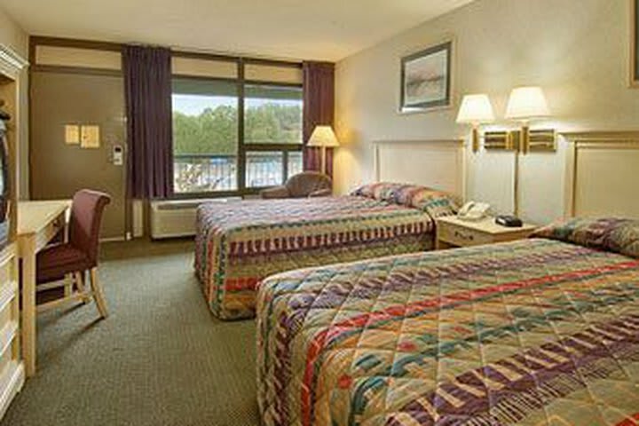 Hotel Ramada Conference Center - Edgewood