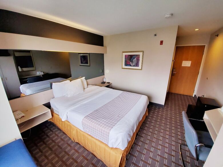Hotel Americas Best Value Inn Racine