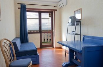 Residence T-village