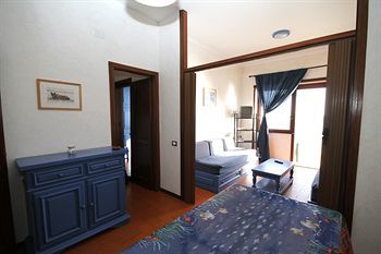 Residence T-village