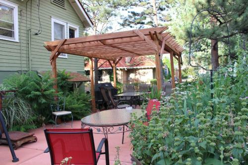 Avenue Hotel Bed And Breakfast