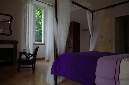 Hostal Maison D'h�tes Le Cadran Solaire