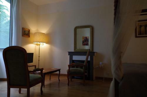 Hostal Maison D'h�tes Le Cadran Solaire
