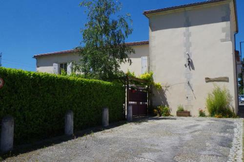 Hostal Maison D'h�tes Le Cadran Solaire