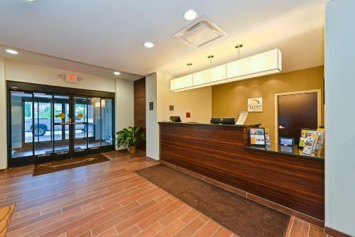 Hotel Sleep Inn & Suites Cambridge