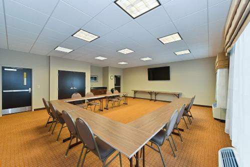 Hotel Sleep Inn & Suites Cambridge