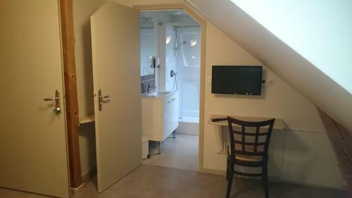 Hostal Chambres D'h�tes De L'auberge L'astrassadou