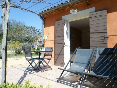 Hotel La Petite Auberge De Roussillon