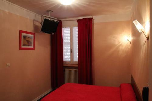 Hotel H�tel Sampiero Corso
