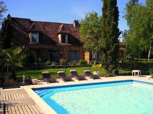 Hostal Chambres D'h�tes Et Roulotte Jeandemai