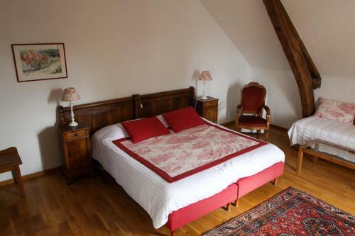 Hostal Maison D'h�tes Domaine De La Rhue