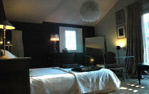 Bed & Breakfast Chambres D'h�tes "la Ch�taigneraie"