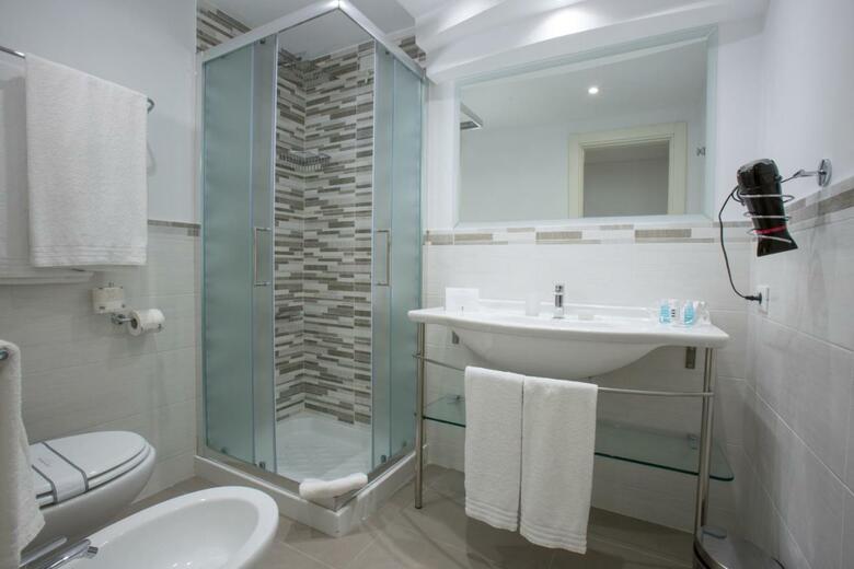 Hotel Costa Brada Luxury Resort