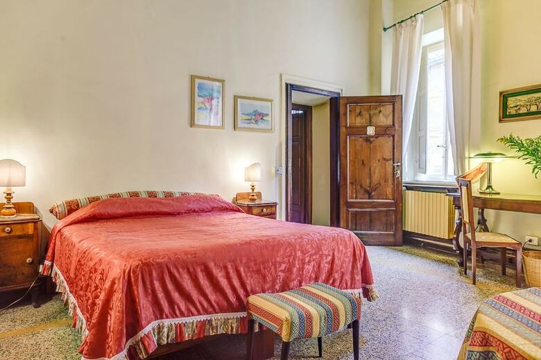 Bed & Breakfast La Romea Residenza D'epoca