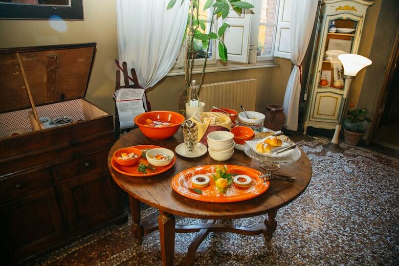 Bed & Breakfast La Romea Residenza D'epoca