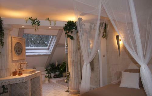 Bed & Breakfast Chambres D'h�tes Et Table D'h�tes L'intemporelle