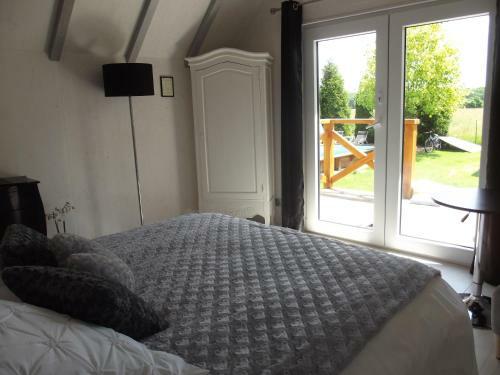 Bed & Breakfast Chambres D'hotes La Canadienne