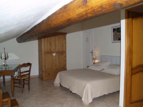 Bed & Breakfast Chambres D'h�tes Le Mas Du Platane