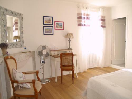 Bed & Breakfast Chambres D'h�tes Le Mas Du Platane