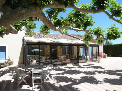 Bed & Breakfast Chambres D'h�tes Le Mas Du Platane