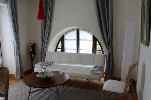 Hostal Chambres D'h�tes La Fontaine