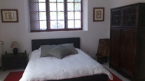 Hostal Chambres D'h�tes La Fontaine