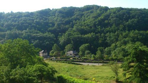 Hostal Chambres D'h�tes La Fontaine