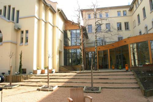Hotel Centre Jean Bosco