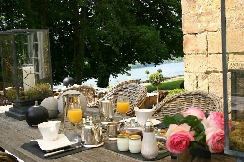 Bed & Breakfast Chateau De Lissac