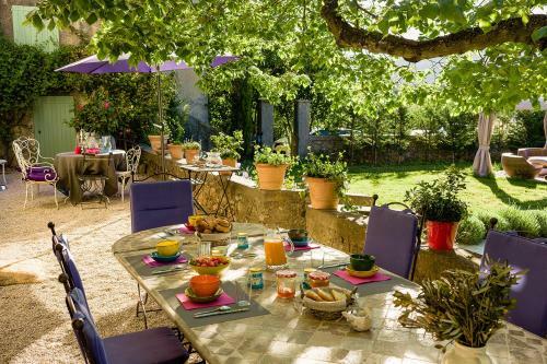 Bed & Breakfast La Grande Maison De Nans