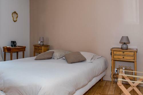 Bed & Breakfast Chambre D'h�tes Les Cl�s Des Places