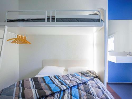 Hotel F1 Orange Centre Echangeur A7 A9