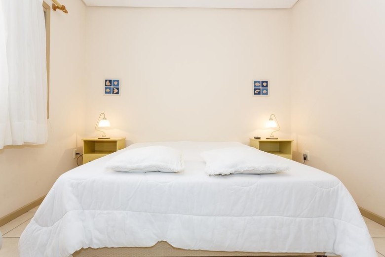 Hostal Residencial Alamandas