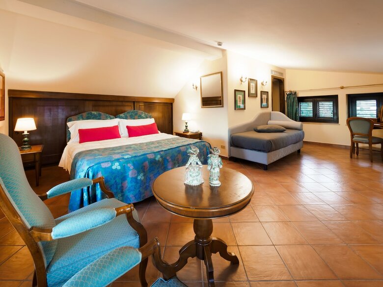 Hotel Sirius