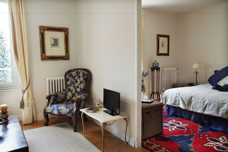 Hostal Manoir Petit Meysset