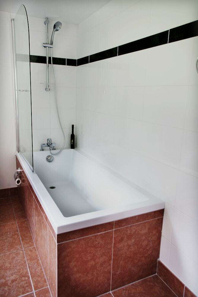 Hostal Manoir Petit Meysset