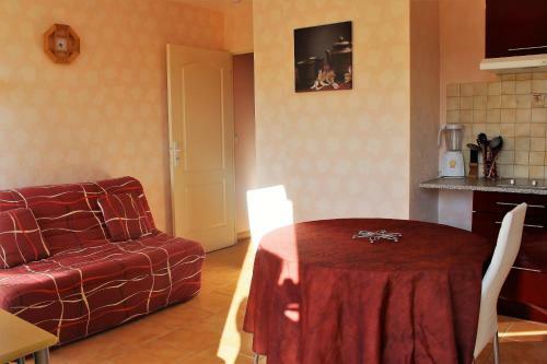 Locations Rives De Seugne - Claveau