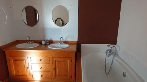 Bed & Breakfast G�tes & Chambres D'h�tes Peyrecout