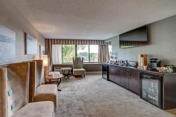 Hotel Doubletree By Hilton Tinton Falls-eatontown