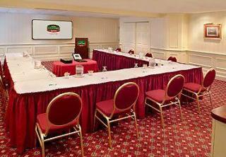 Hotel Courtyard Tinton Falls Eatontown