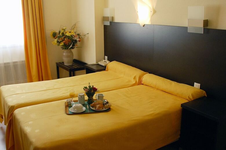 Hotel H�tel Restaurant Aux Deux Roses