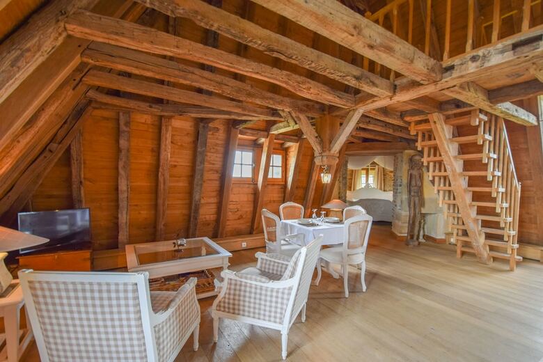 Hotel Domaine D'essendi�ras