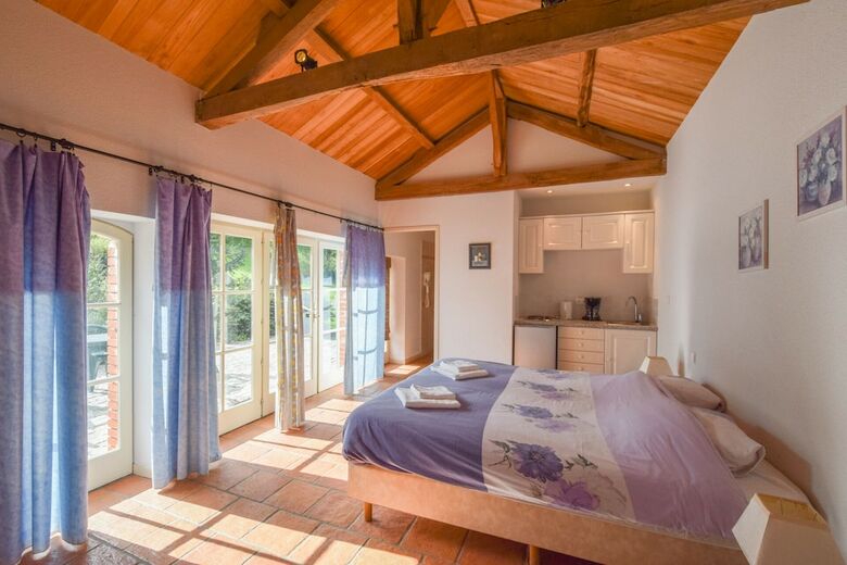 Hotel Domaine D'essendi�ras