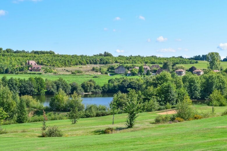 Hotel Domaine D'essendi�ras