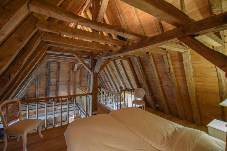 Hotel Domaine D'essendi�ras